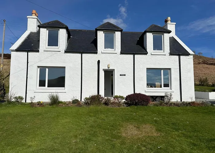 Stratheyre Cottage